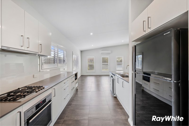 Photo - 4 Conway Close, Broulee NSW 2537 - Image 3