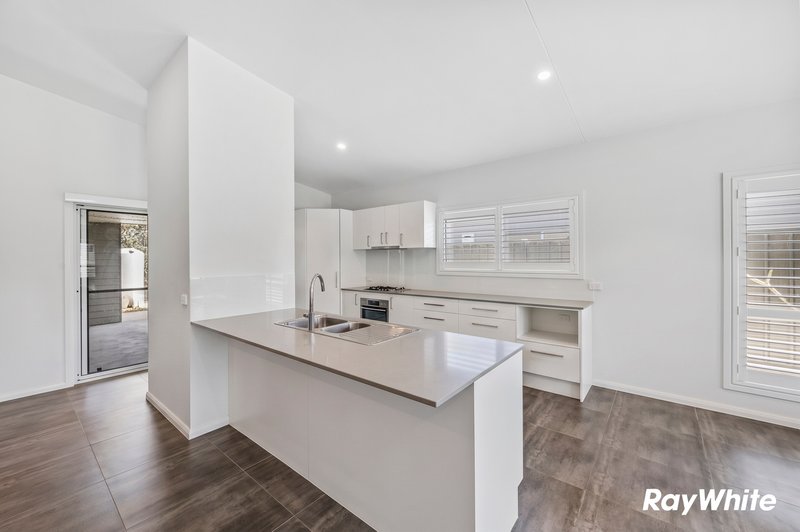 Photo - 4 Conway Close, Broulee NSW 2537 - Image 5