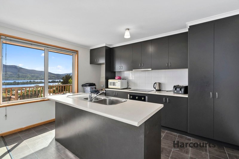 Photo - 4 Cooinda Place, Herdsmans Cove TAS 7030 - Image 2