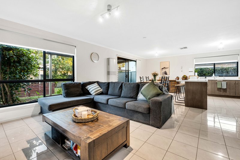 Photo - 4 Coonawarra Avenue, Andrews Farm SA 5114 - Image 18