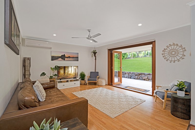 Photo - 4 Coorabin Court, Tallebudgera QLD 4228 - Image 2