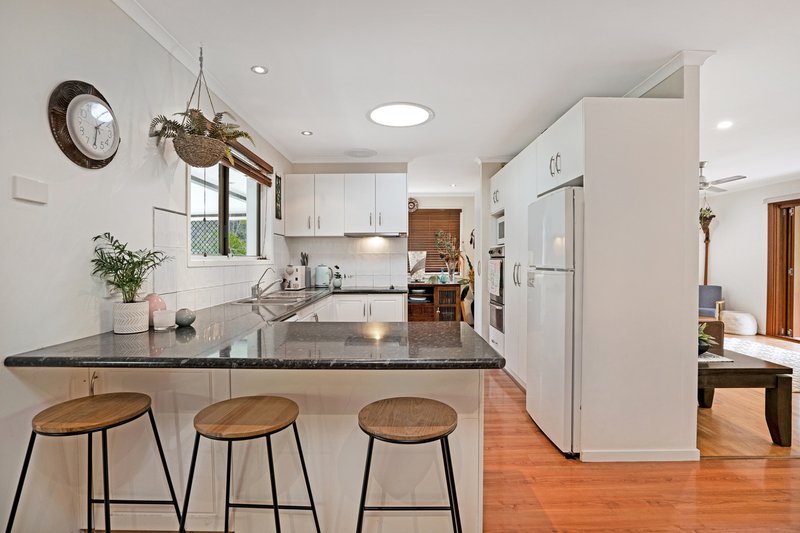 Photo - 4 Coorabin Court, Tallebudgera QLD 4228 - Image 3