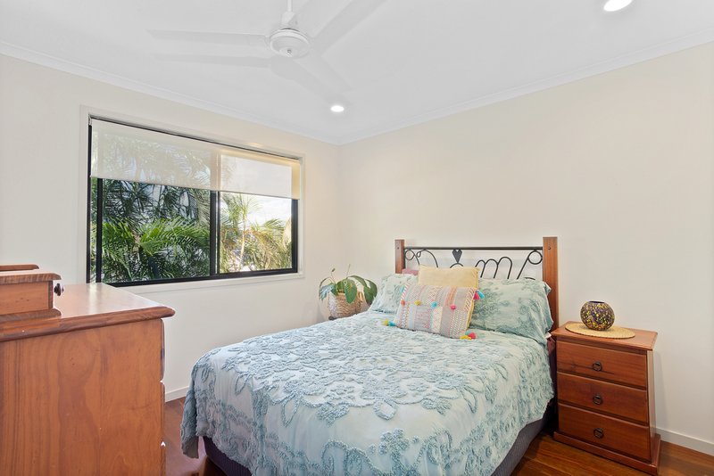 Photo - 4 Coral Ridge Drive, Eimeo QLD 4740 - Image 12