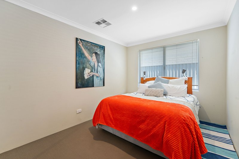 Photo - 4 Cordata Avenue, Wandi WA 6167 - Image 11