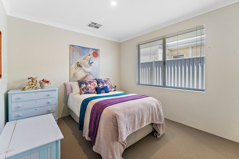 Photo - 4 Cordata Avenue, Wandi WA 6167 - Image 13