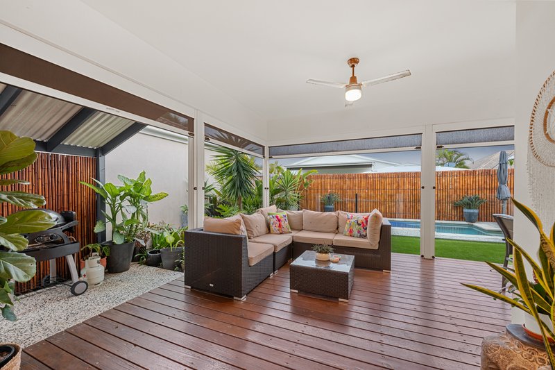 Photo - 4 Corfu Street, Kawana Island QLD 4575 - Image 8