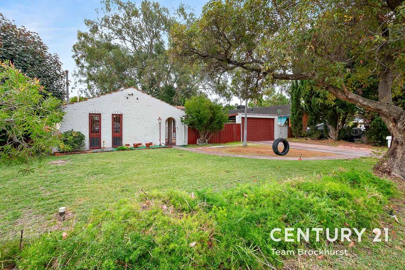 Photo - 4 Coronet Court, Thornlie WA 6108 - Image 1