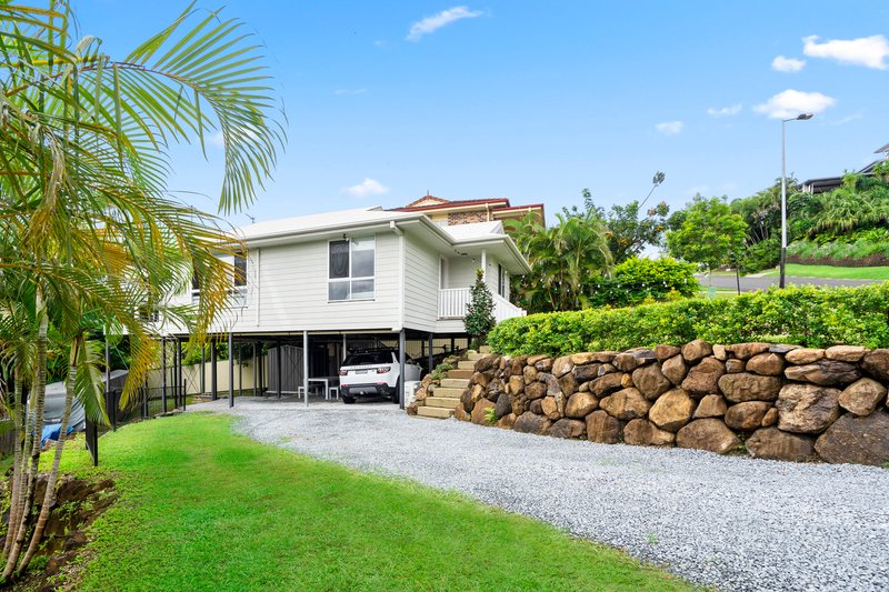 Photo - 4 Correa Court, Elanora QLD 4221 - Image 15