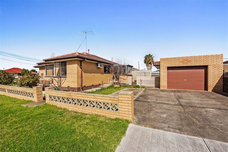 Photo - 4 Cortina Close, Norlane VIC 3214 - Image 6