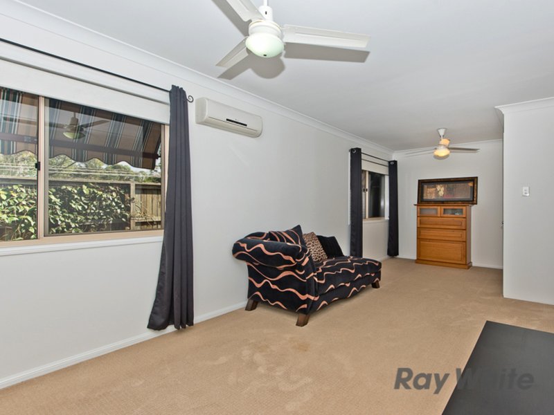 Photo - 4 Corvette Crescent, Bracken Ridge QLD 4017 - Image 8