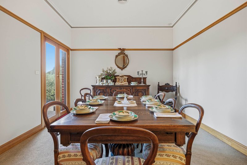 Photo - 4 Cottesloe Place, Alfredton VIC 3350 - Image 14