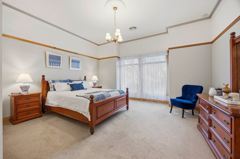 Photo - 4 Cottesloe Place, Alfredton VIC 3350 - Image 18