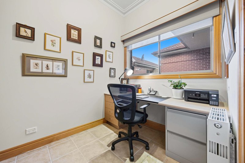 Photo - 4 Cottesloe Place, Alfredton VIC 3350 - Image 25