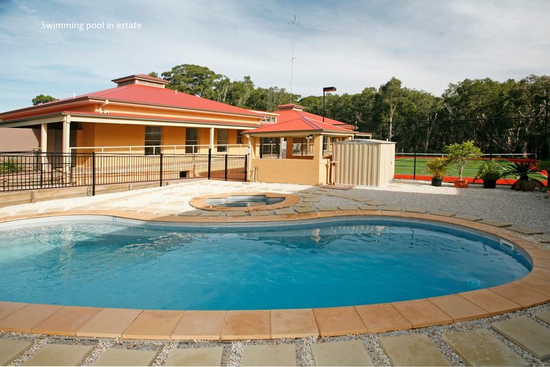 Photo - 4 Coventry Place, Nelson Bay NSW 2315 - Image 14