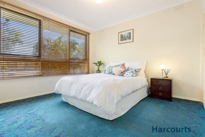 Photo - 4 Coventry Street, Burwood East VIC 3151 - Image 5