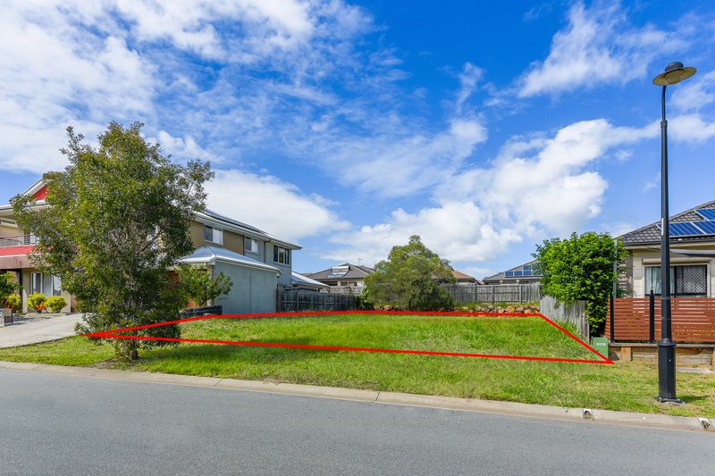 4 Cowen Terrace, North Lakes QLD 4509