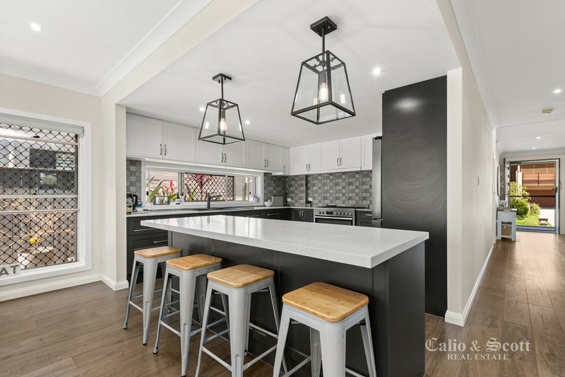 Photo - 4 Cremorne Place, Brighton QLD 4017 - Image 4