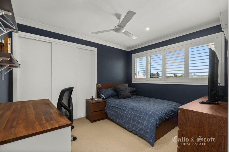 Photo - 4 Cremorne Place, Brighton QLD 4017 - Image 18