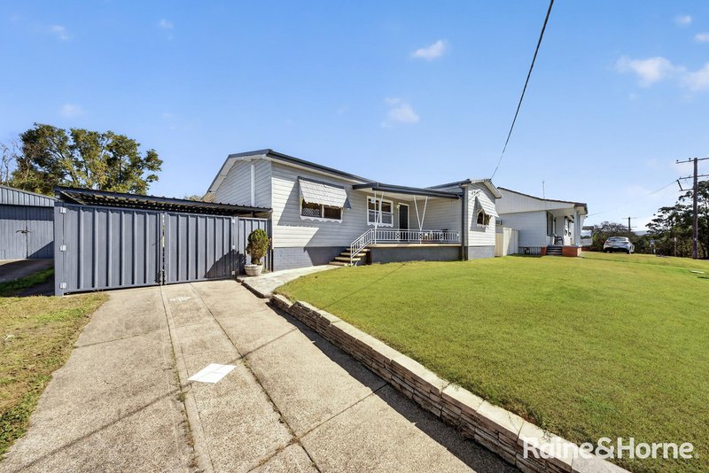 Photo - 4 Crest Avenue, Edgeworth NSW 2285 - Image 2
