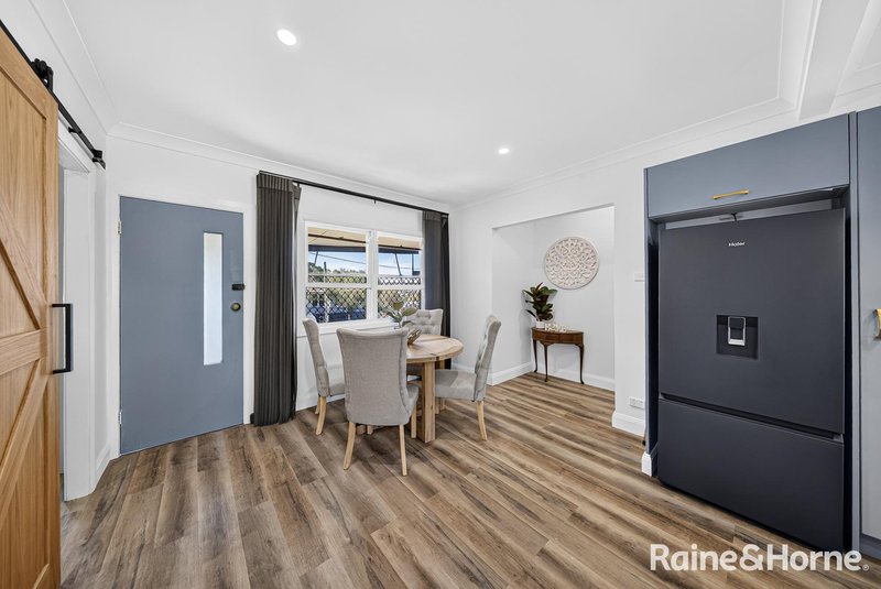 Photo - 4 Crest Avenue, Edgeworth NSW 2285 - Image 16