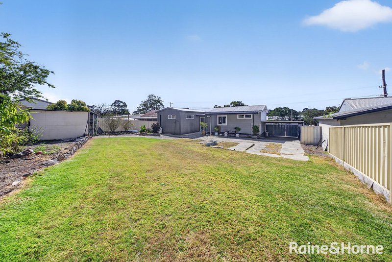 Photo - 4 Crest Avenue, Edgeworth NSW 2285 - Image 18