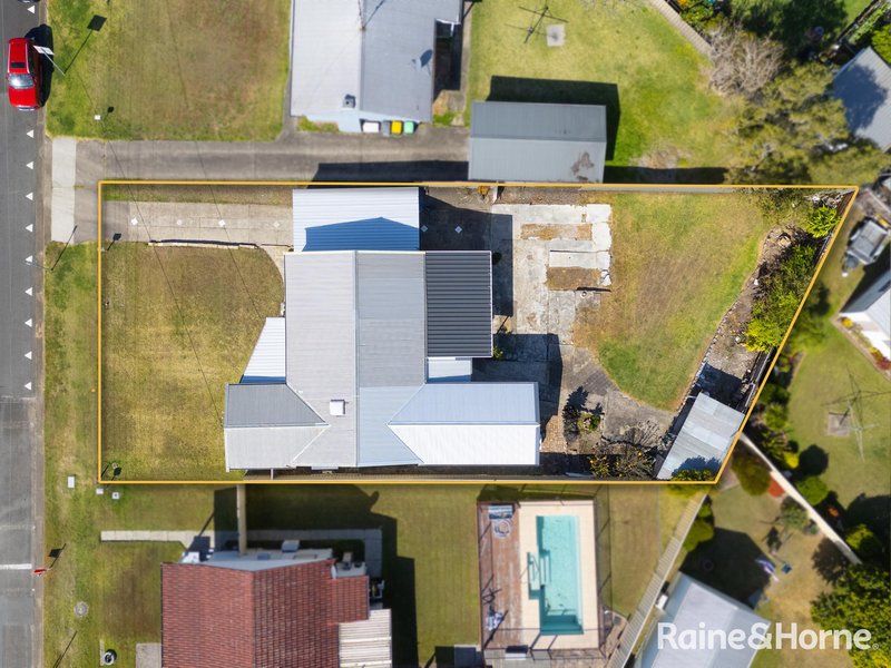Photo - 4 Crest Avenue, Edgeworth NSW 2285 - Image 24