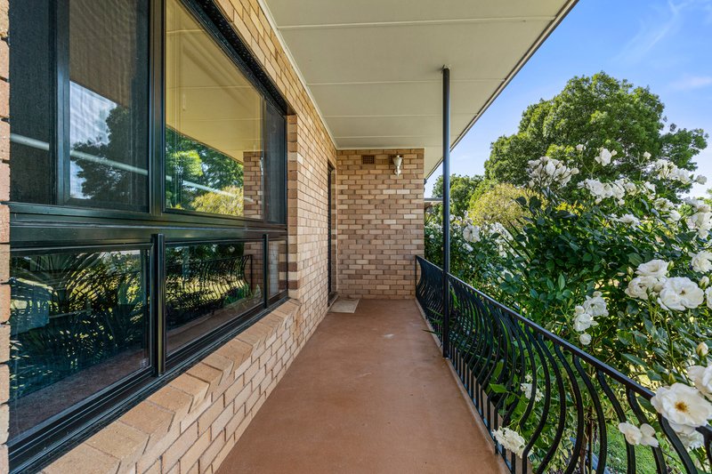 Photo - 4 Cross Street, Junee NSW 2663 - Image 12