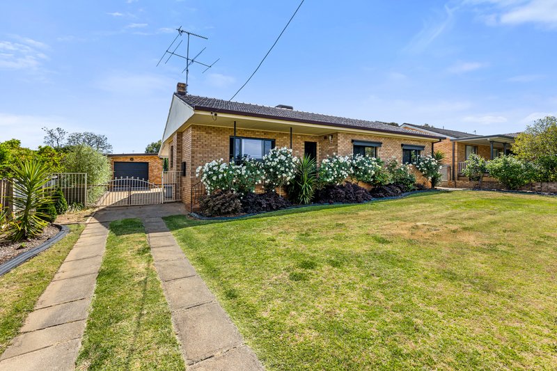 Photo - 4 Cross Street, Junee NSW 2663 - Image 13