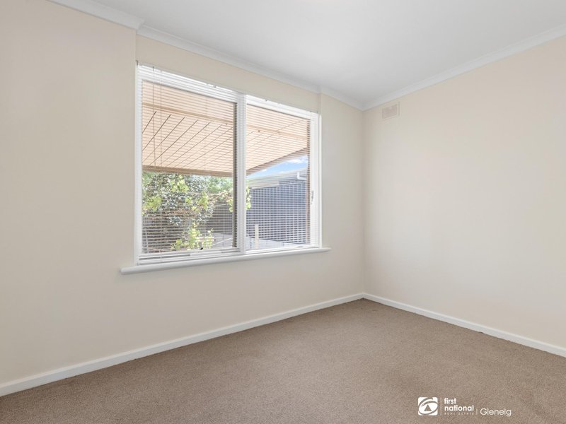 Photo - 4 Crozier Avenue, Modbury SA 5092 - Image 11