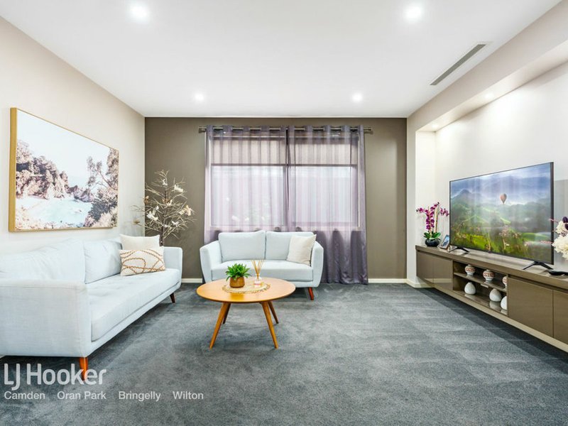 Photo - 4 Cryptandra Street, Denham Court NSW 2565 - Image 4