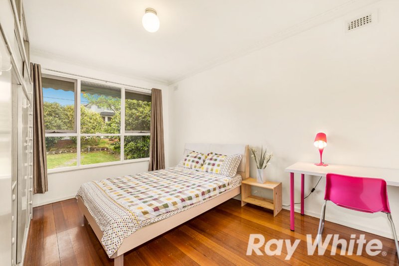 Photo - 4 Cumming Street, Burwood VIC 3125 - Image 7