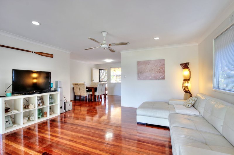 Photo - 4 Cunningham Street, Rochedale South QLD 4123 - Image 21