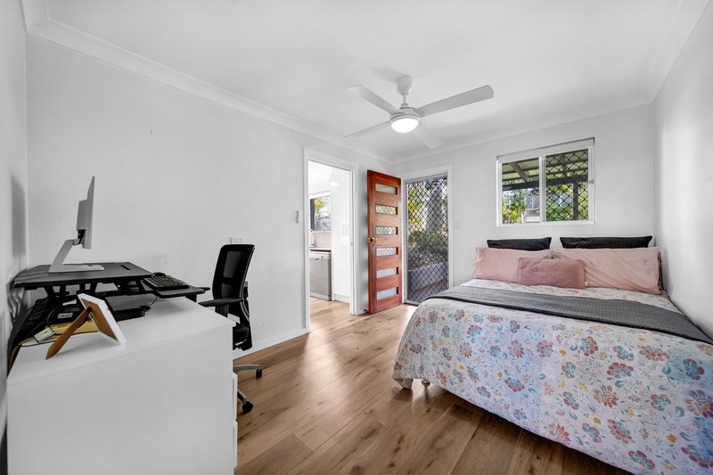 Photo - 4 Cupania Street, Victoria Point QLD 4165 - Image 16