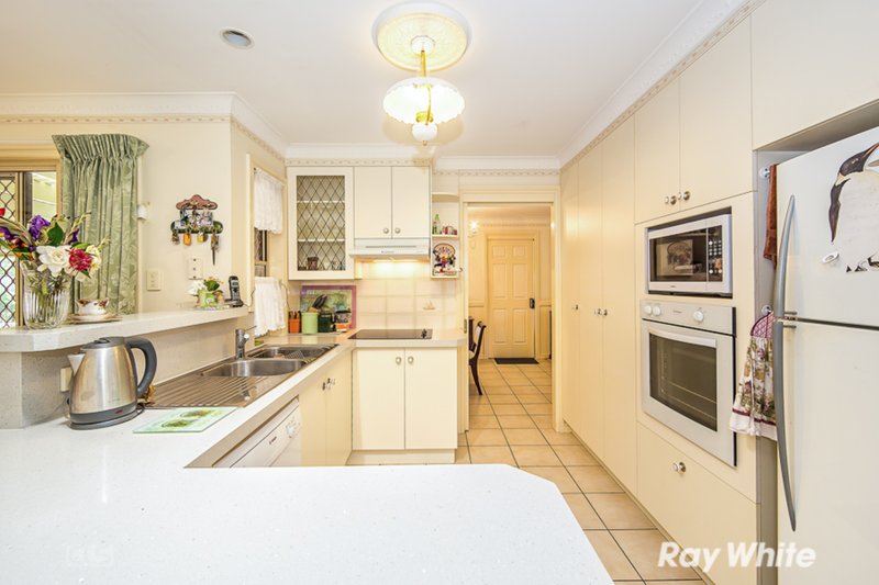 Photo - 4 Cutter Court, Banksia Beach QLD 4507 - Image 3