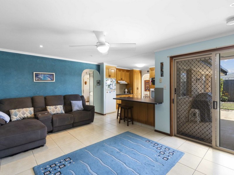 Photo - 4 Cygnet Court, Wurtulla QLD 4575 - Image 6