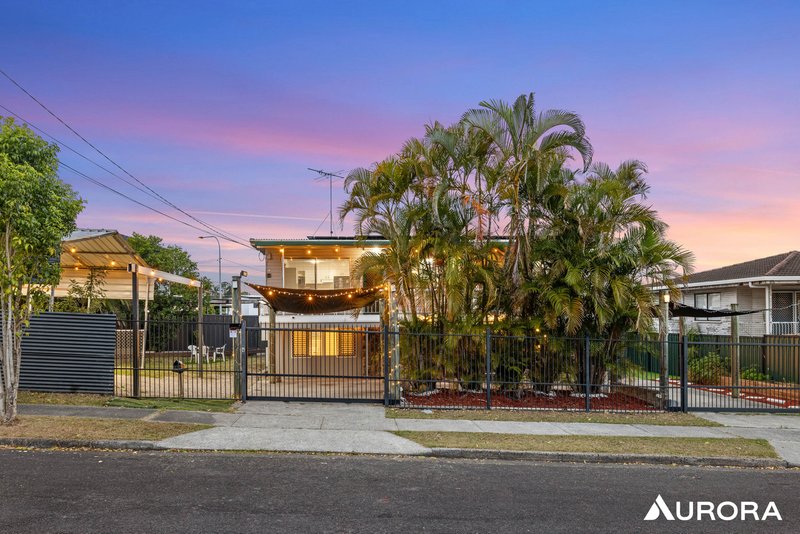 Photo - 4 Daffodil Street, Logan Central QLD 4114 - Image 1