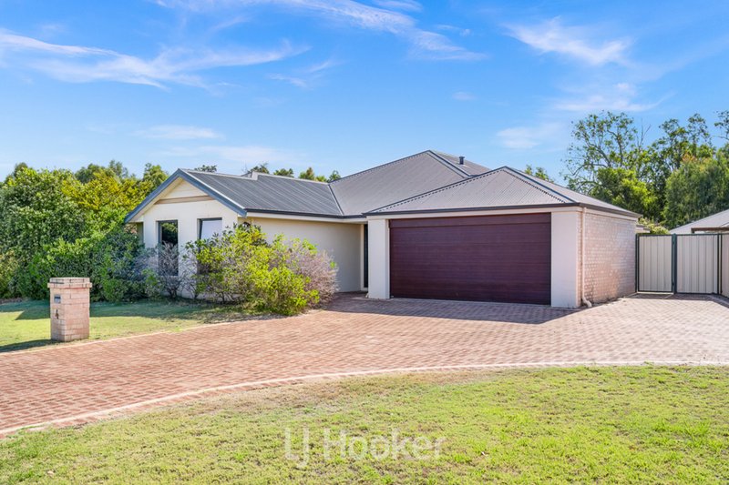 4 Daintree Loop, Yalyalup WA 6280