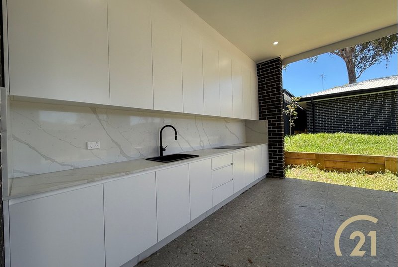 Photo - 4 Dalkeith Street, Busby NSW 2168 - Image 17