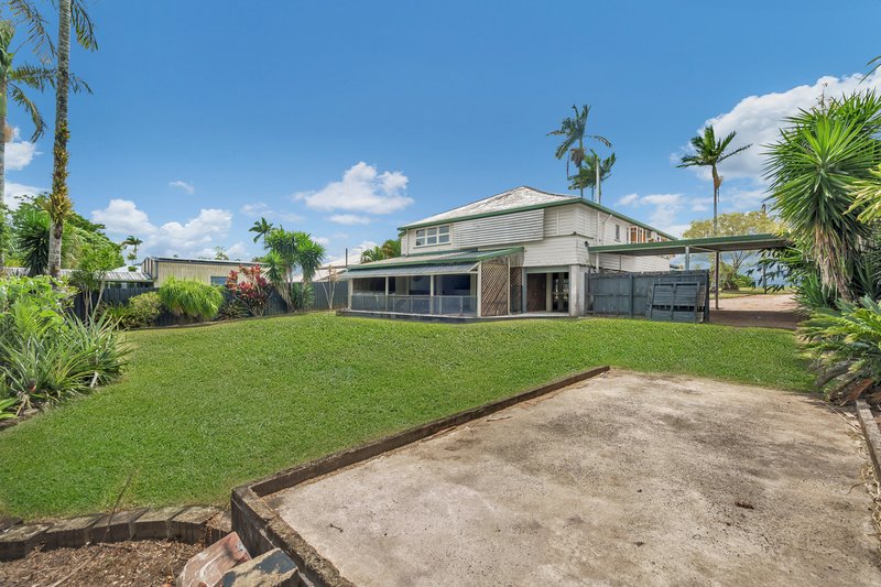 Photo - 4 Danelle Street, Goondi Hill QLD 4860 - Image 17