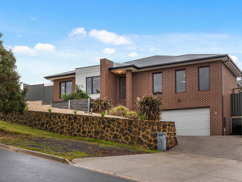 Photo - 4 Darley Drive, Darley VIC 3340 - Image 1