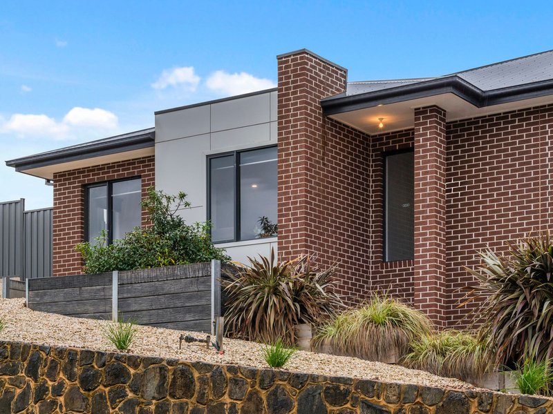 Photo - 4 Darley Drive, Darley VIC 3340 - Image 26