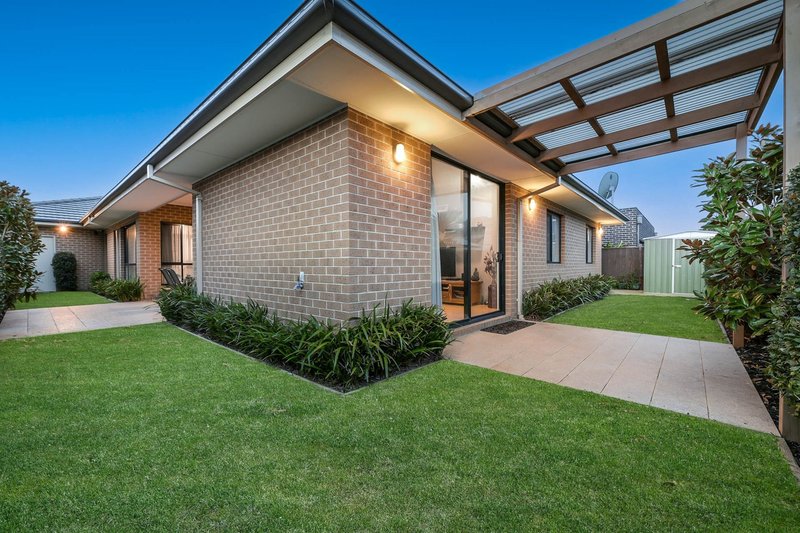 Photo - 4 Darlington Street, Keysborough VIC 3173 - Image 15