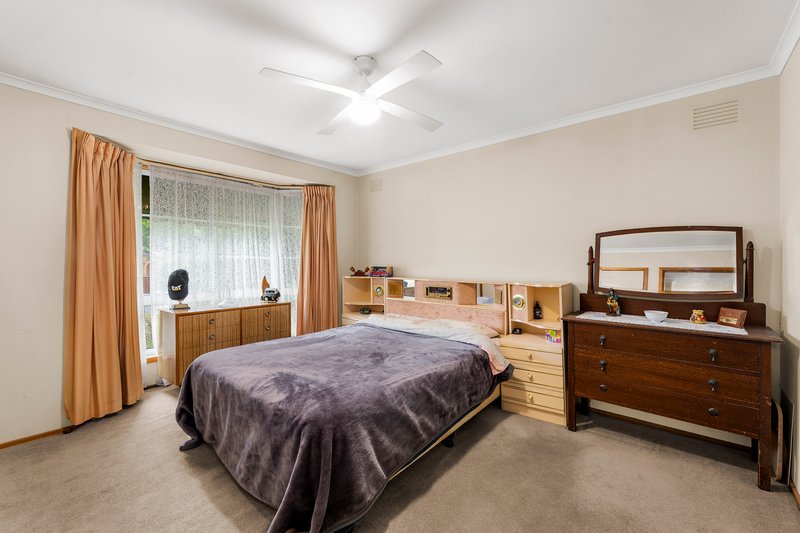 Photo - 4 Darnley Court, Rowville VIC 3178 - Image 6