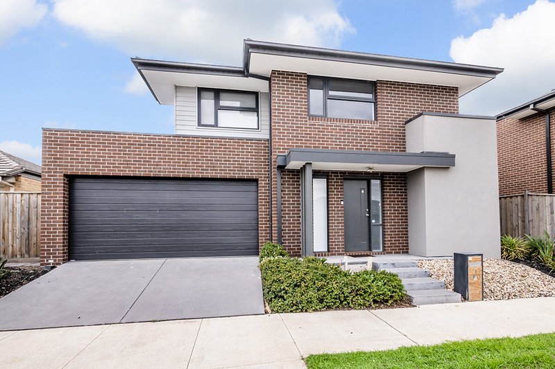 4 Dartnell Street, Cranbourne East VIC 3977