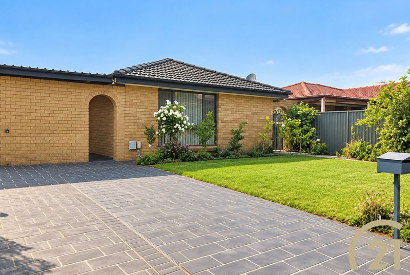 Photo - 4 Darwin Close, Wakeley NSW 2176 - Image 1