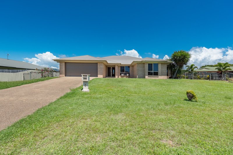 4 Davin Place, Coral Cove QLD 4670