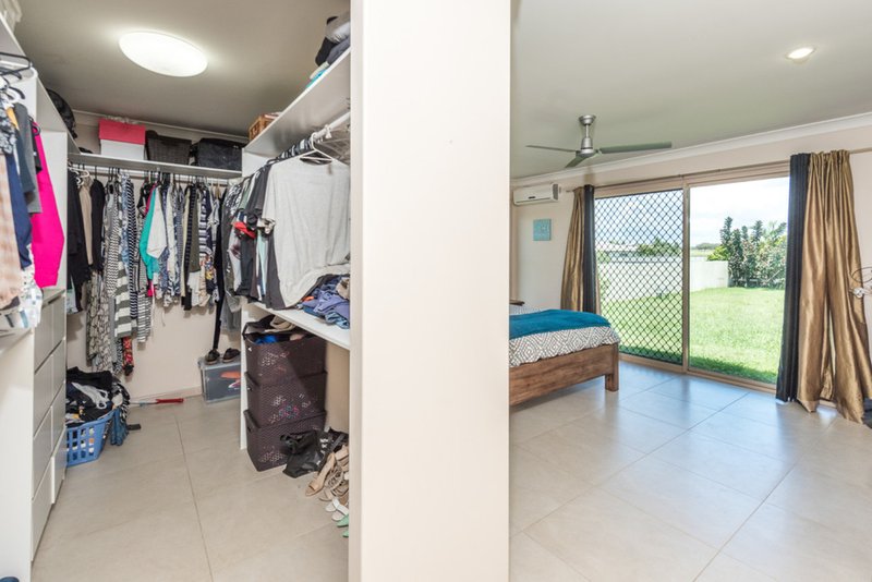 Photo - 4 Davin Place, Coral Cove QLD 4670 - Image 10