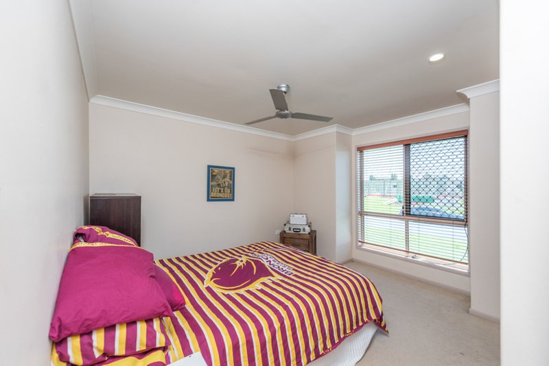 Photo - 4 Davin Place, Coral Cove QLD 4670 - Image 13