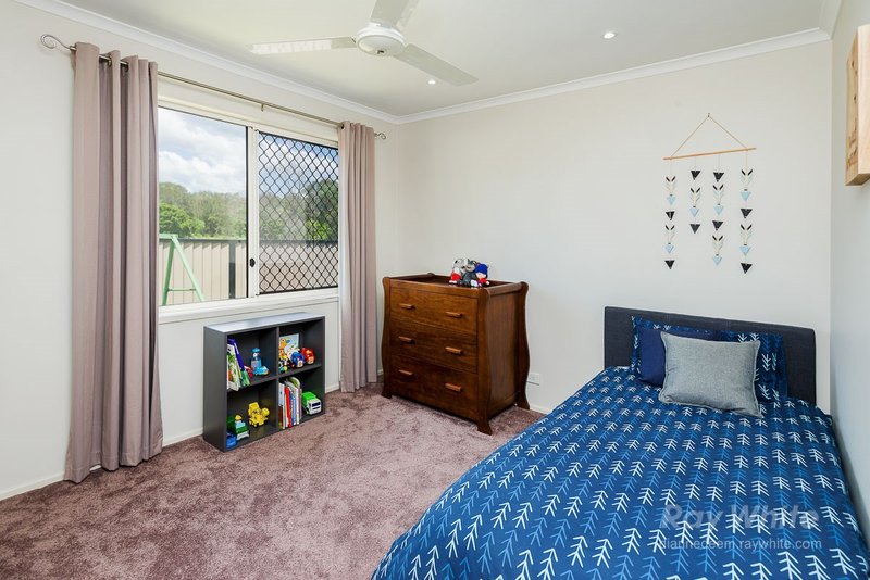 Photo - 4 Daydream Place, Eight Mile Plains QLD 4113 - Image 11