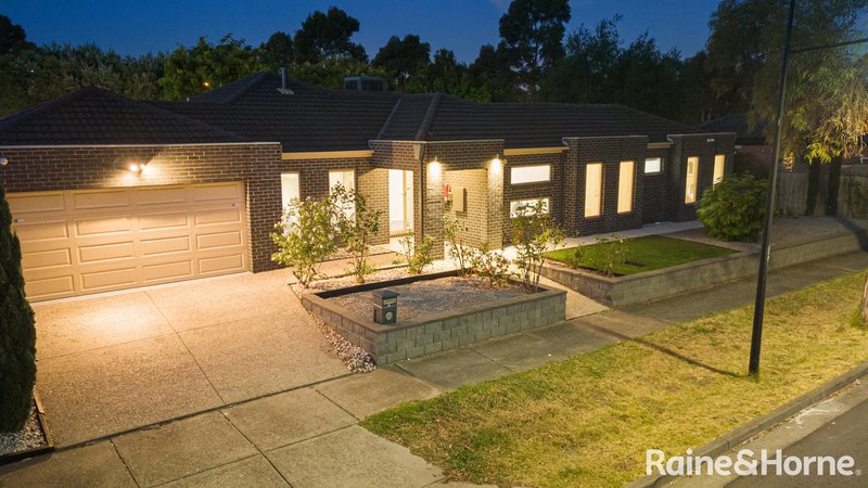 Photo - 4 Deakin Grove, Burnside Heights VIC 3023 - Image 19